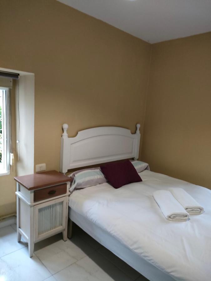 Pension Mar De Rosa Villanueva De Arosa Exterior foto